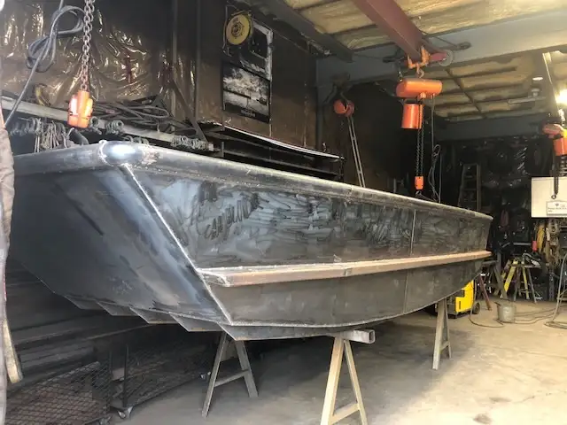 Barcos de trabalho à venda