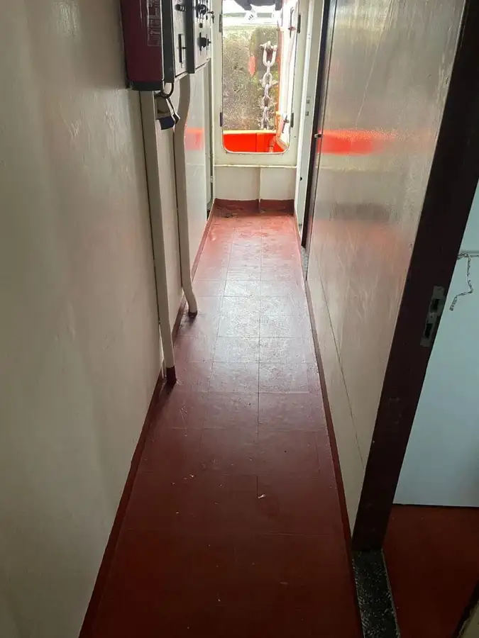 Rebocador à venda