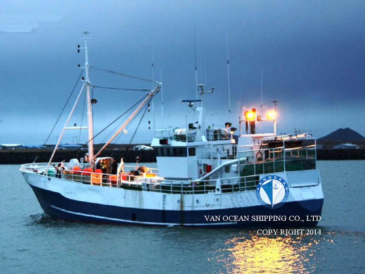 Navio de pesca de arrasto à venda