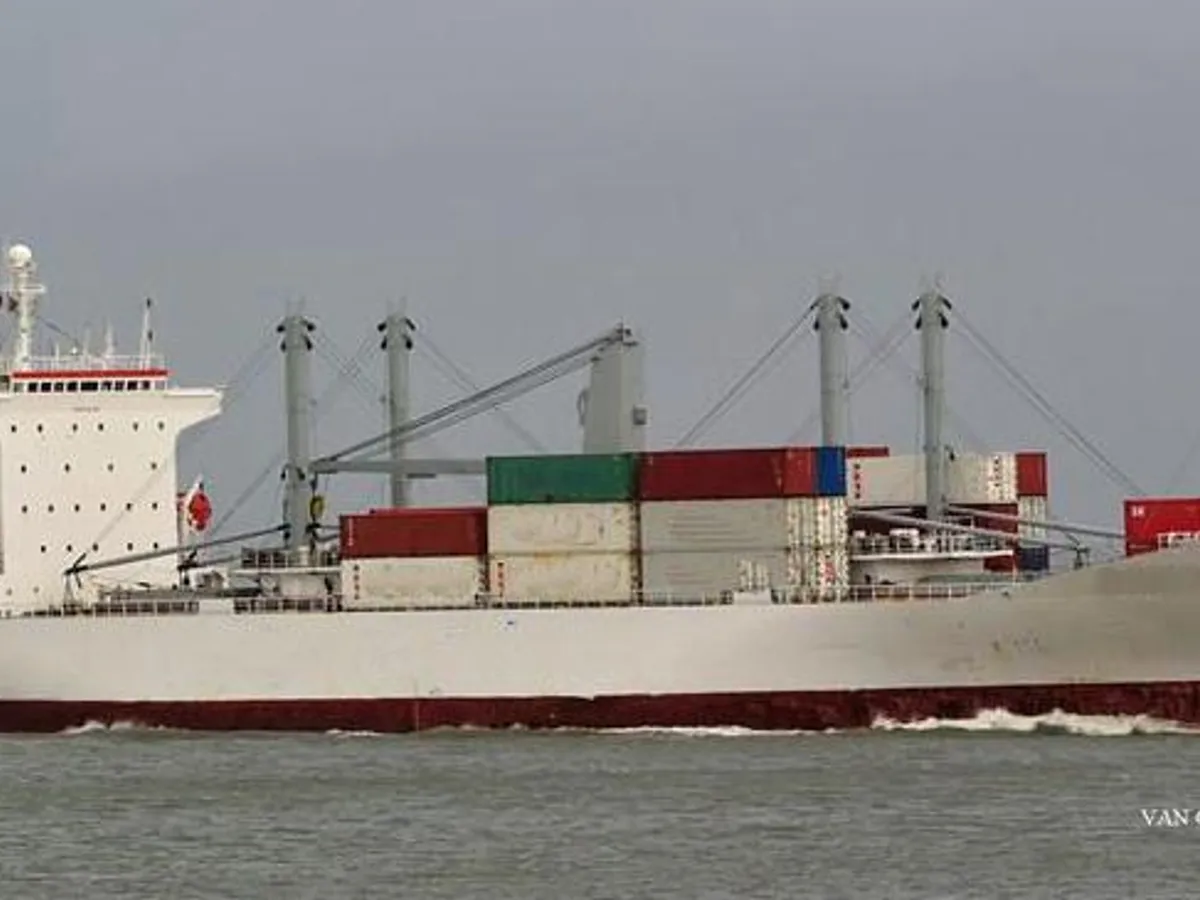 Navio frigorífico à venda