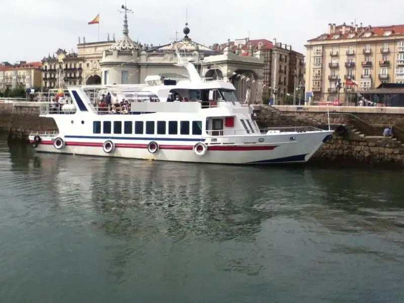 Navio de transporte de passageiros (Ferry) à venda
