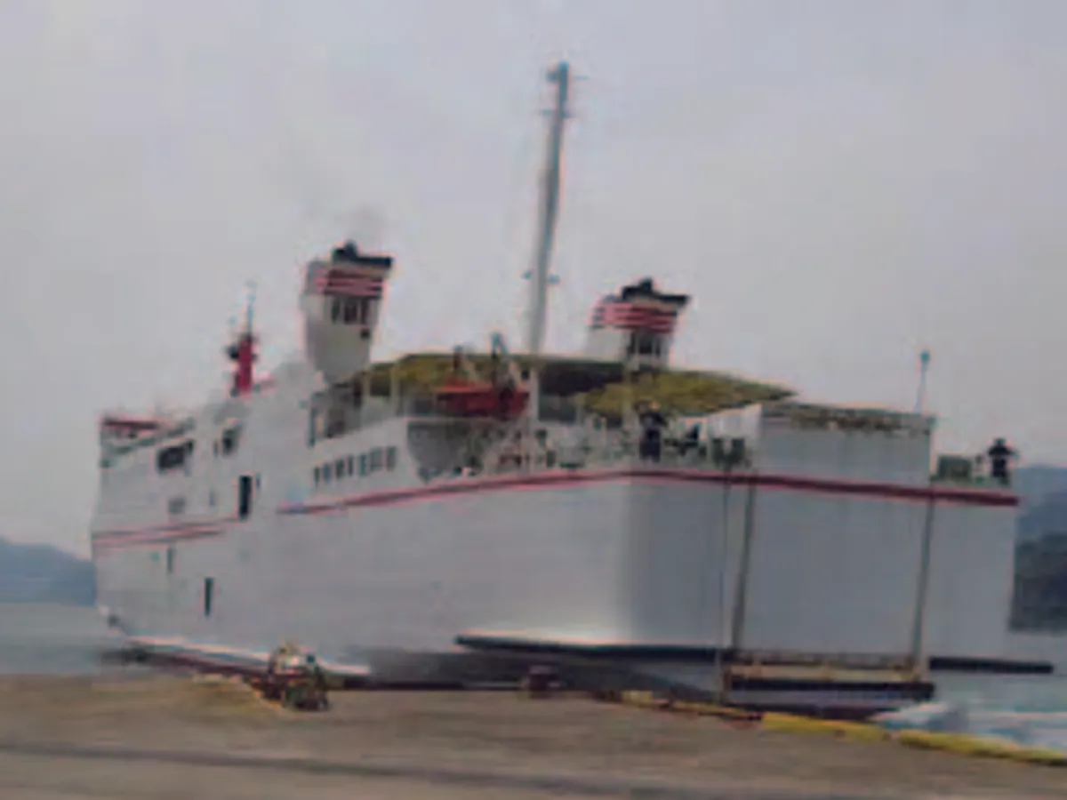 Navio RoPax à venda