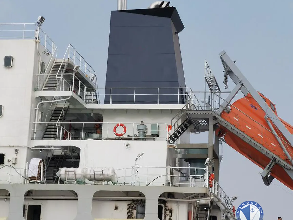 Navio frigorífico à venda