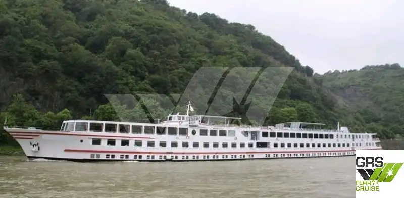 Navio de cruzeiro à venda