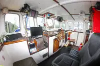 Navio transportador de GNL à venda