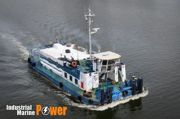 Navio-tanque de óleo/produtos químicos à venda