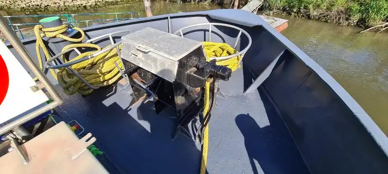 Navio-tanque de óleo/produtos químicos à venda
