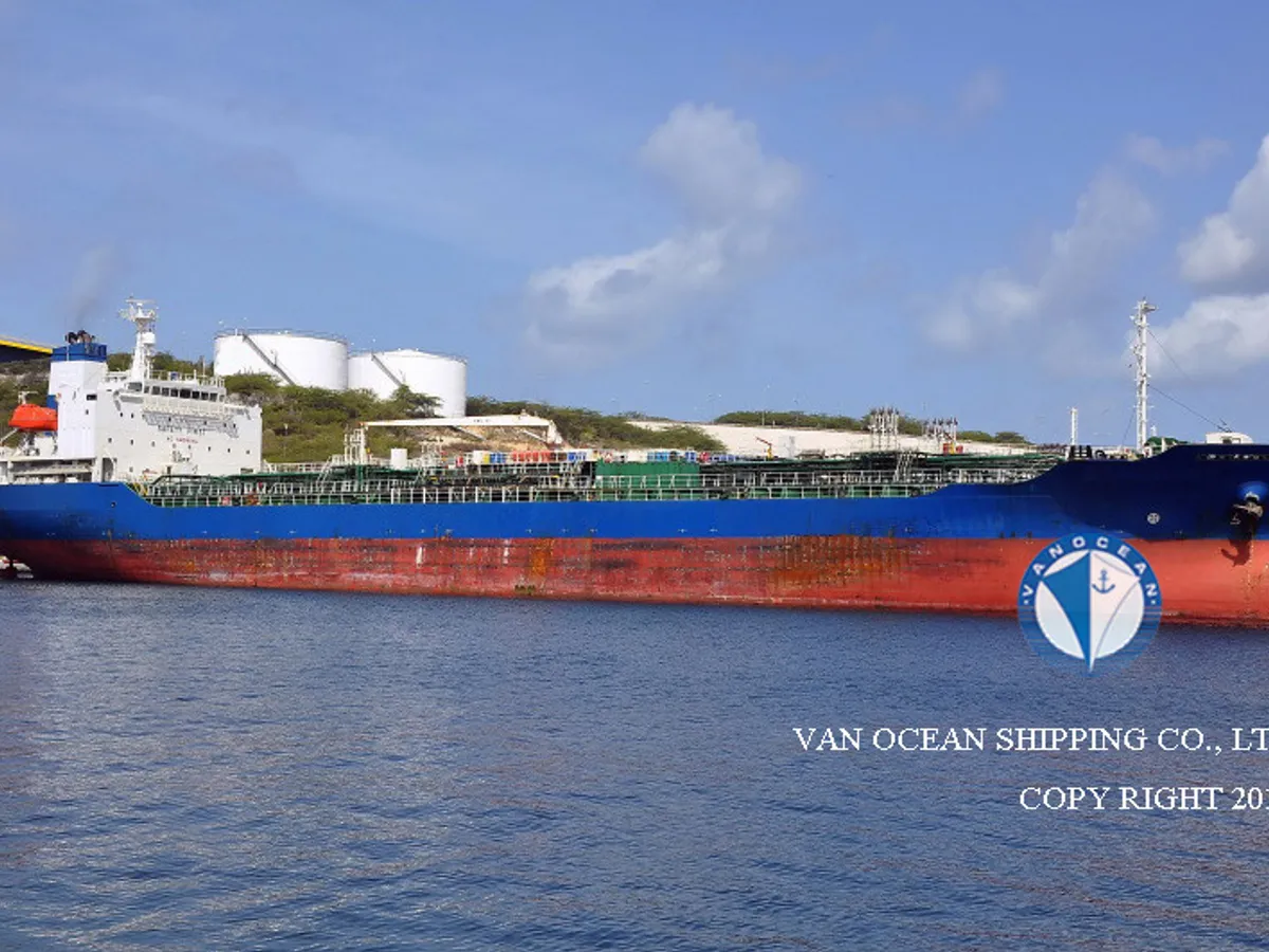 Navio-tanque de óleo/produtos químicos à venda