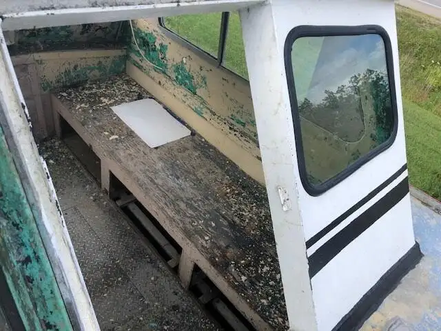 Barcos de trabalho à venda