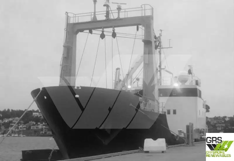 Navio de pesquisa à venda