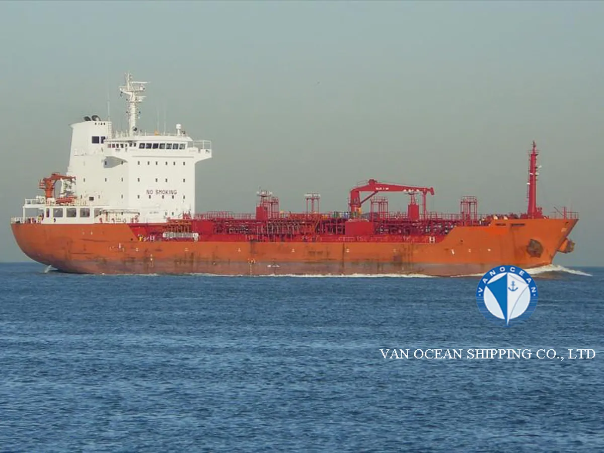 Navio-tanque de óleo/produtos químicos à venda
