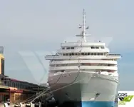 Navio de cruzeiro à venda