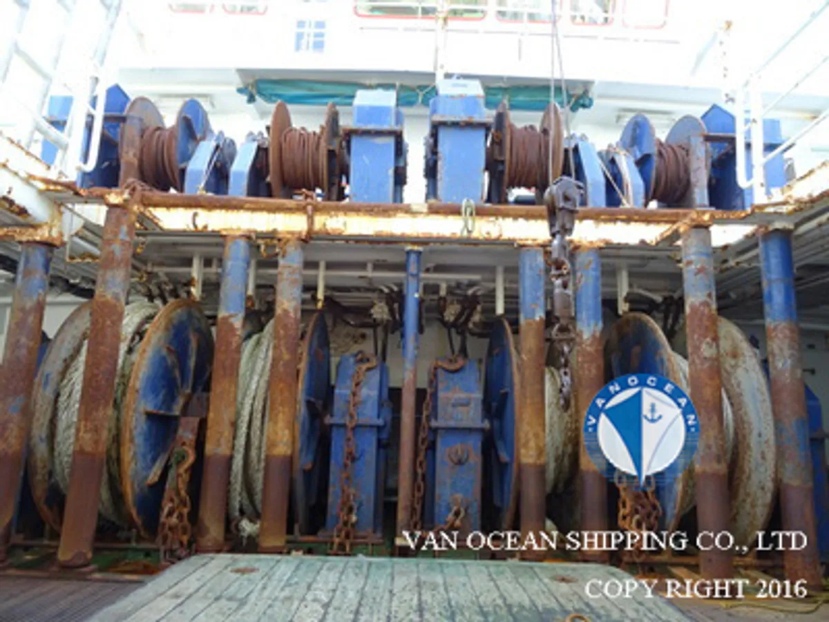 Navio de pesca de arrasto à venda