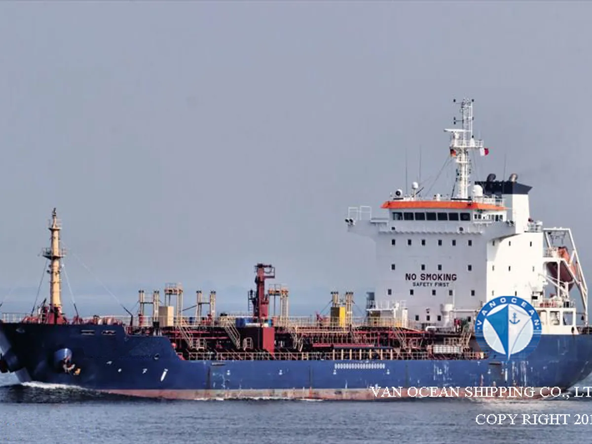 Navio-tanque de óleo/produtos químicos à venda