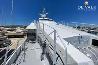 Catamarã à venda