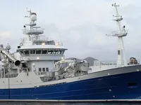 Navio de pesca de arrasto à venda