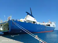 Navio frigorífico à venda
