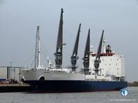 Navio frigorífico à venda