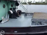 Rebocador à venda