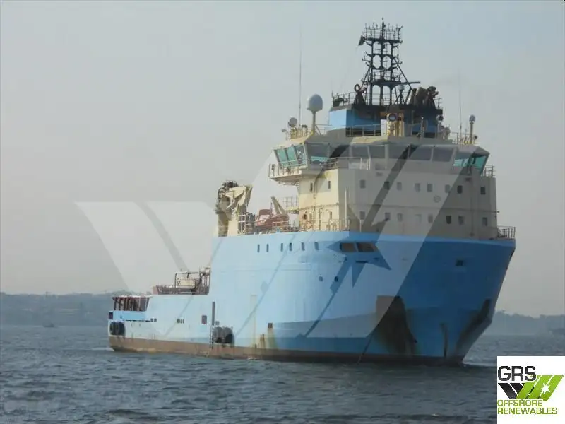 Navio de abastecimento à venda