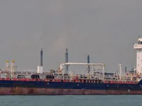 Navio-tanque de óleo/produtos químicos à venda