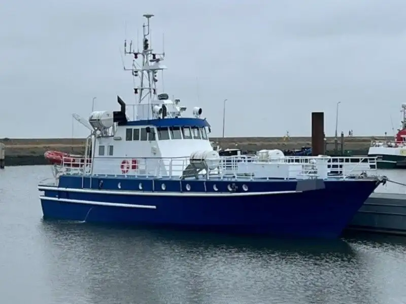 Navio de patrulha à venda