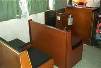 Barco de tripulação à venda
