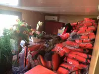 Navio porta-contêineres à venda