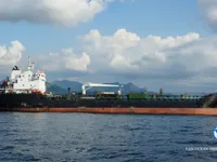 Navio-tanque de óleo/produtos químicos à venda