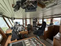 Navio de abastecimento à venda