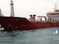 Navio-tanque de óleo/produtos químicos à venda