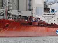 Navio-tanque de óleo/produtos químicos à venda