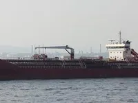 Navio-tanque de óleo/produtos químicos à venda