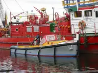 Rebocador à venda