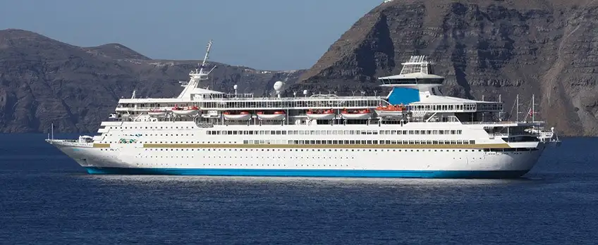 Navio de cruzeiro à venda