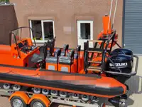 Bote inflável rígido à venda