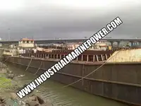 Barcaça à venda
