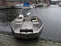 Barcos de trabalho à venda