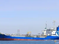 Navio-tanque de óleo/produtos químicos à venda