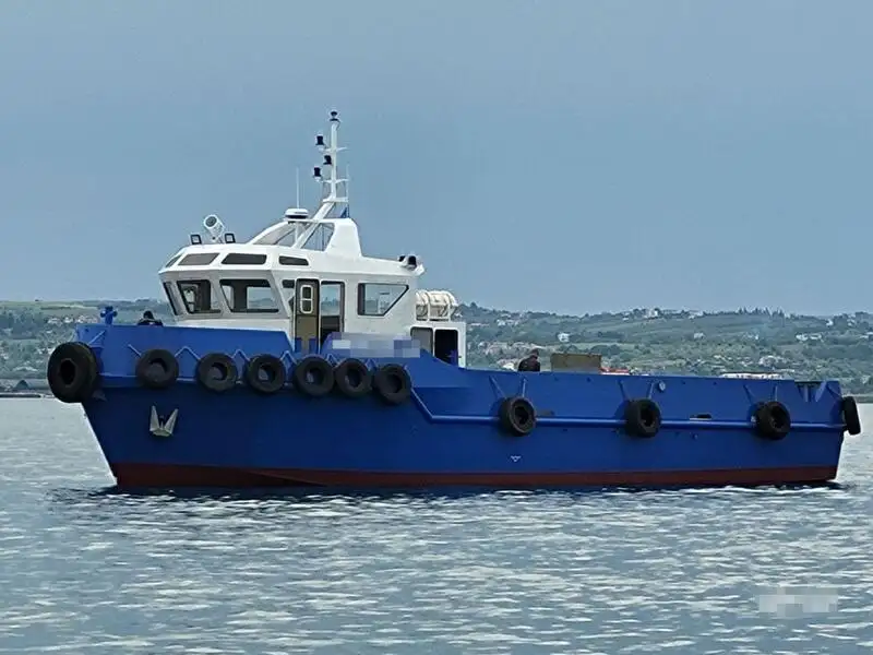 Rebocador à venda