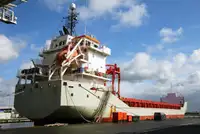 Navio frigorífico à venda
