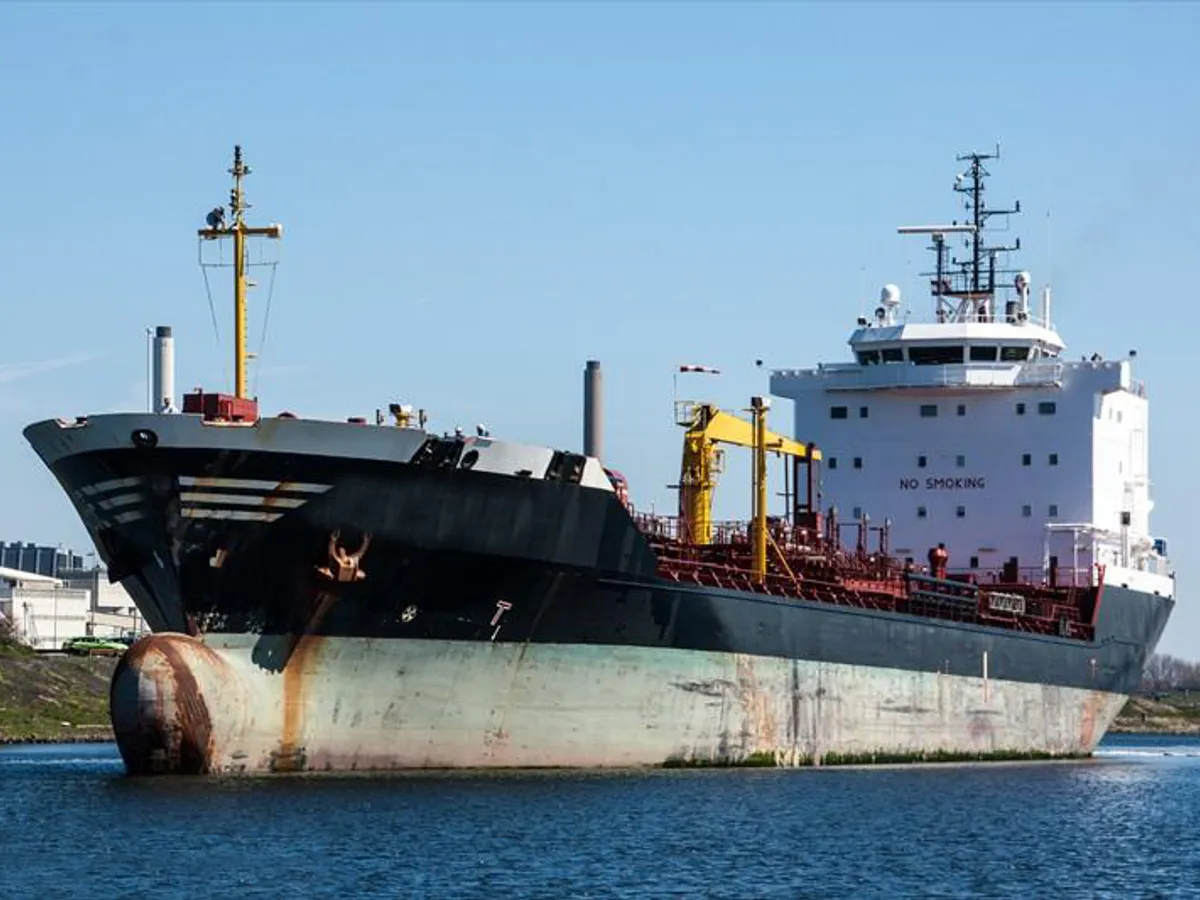Navio-tanque de óleo/produtos químicos à venda