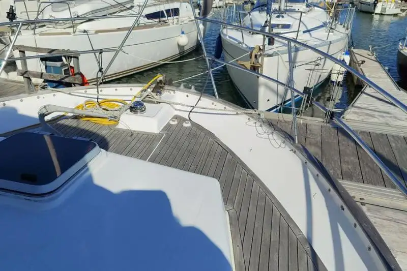 Navio de pesca de arrasto à venda