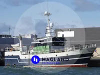 Navio de pesca à venda