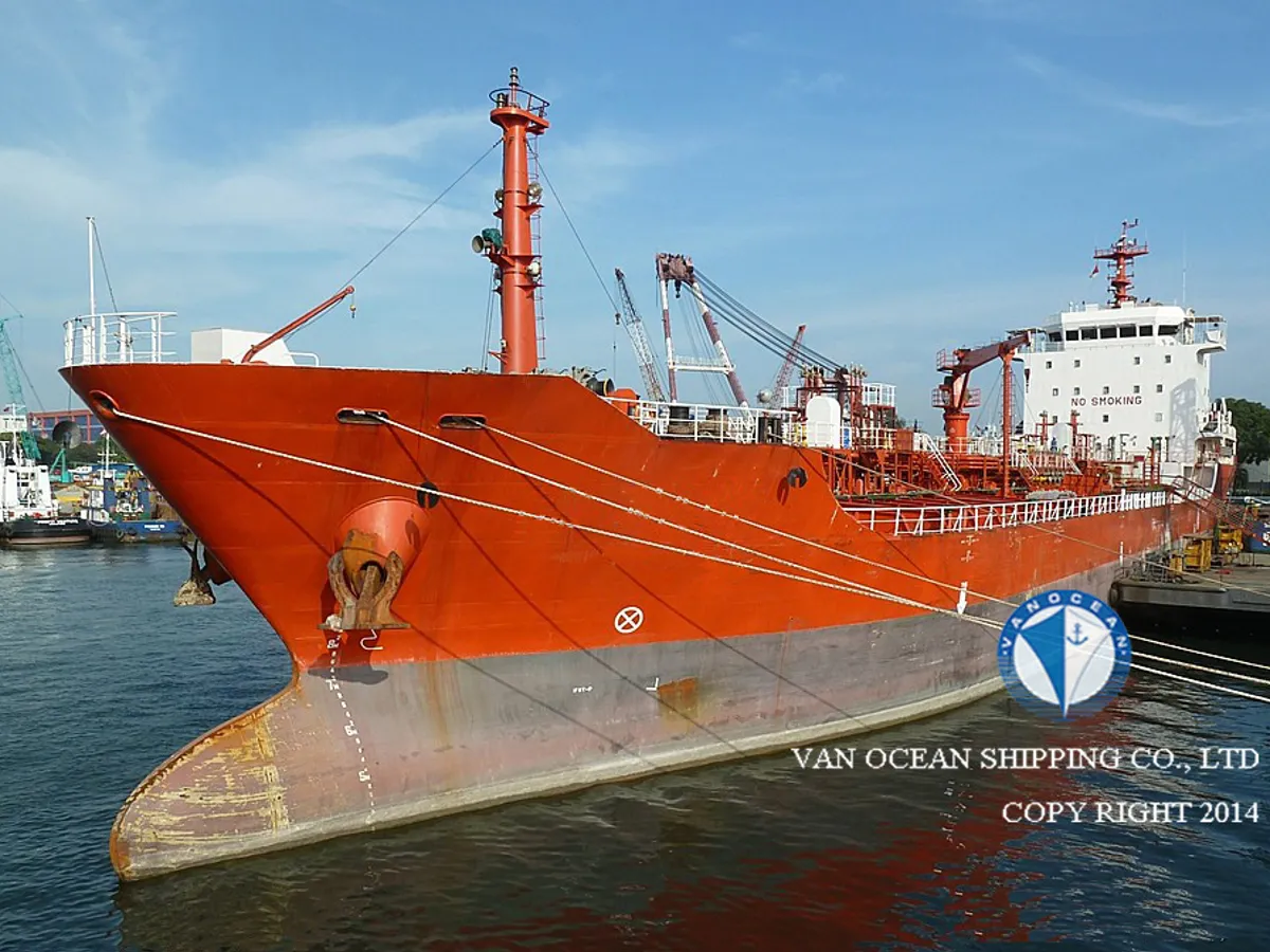 Navio-tanque de óleo/produtos químicos à venda
