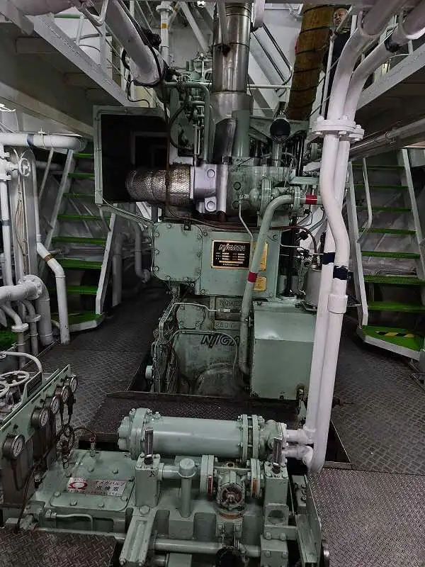 Navio graneleiro à venda