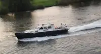 Navio de patrulha à venda
