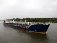 Oil/Chemical tanker à venda