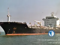 Navio-tanque de óleo/produtos químicos à venda