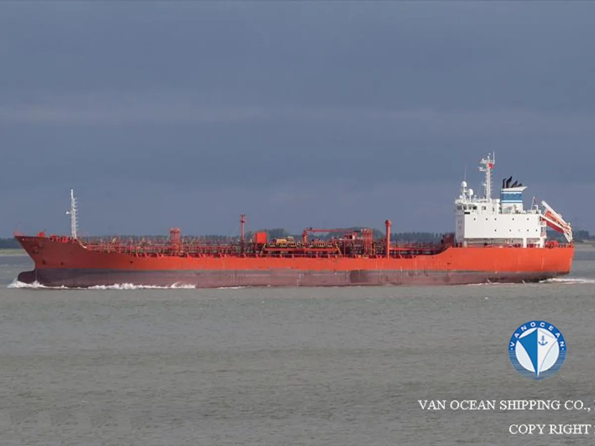 Navio-tanque de óleo/produtos químicos à venda